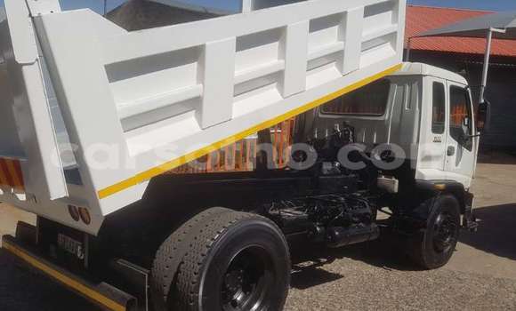 اشتري مستعمل Isuzu FTR 850 White شاحنة في Maseru في Maseru اشتري مستعمل Isuzu FTR 850 White شاحنة في Maseru في Maseru