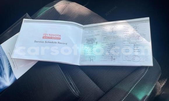 Sayi Na hannu Toyota Hilux White Mota in Maseru a Maseru Sayi Na hannu Toyota Hilux White Mota in Maseru a Maseru