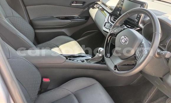 Acheter Occasion Voiture Toyota C-HR Gris à Maseru, Maseru Acheter Occasion Voiture Toyota C-HR Gris à Maseru, Maseru