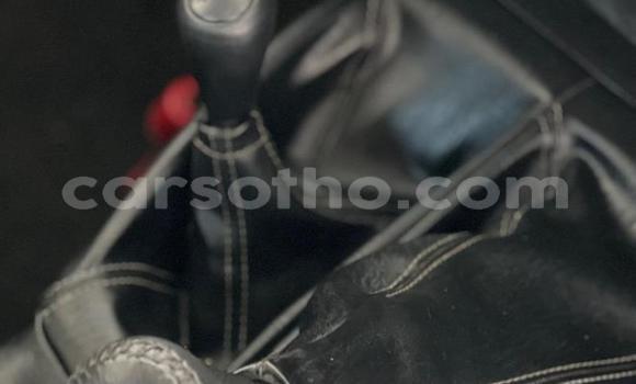 Buy Used Toyota Hilux White Car in Maseru in Maseru Buy Used Toyota Hilux White Car in Maseru in Maseru