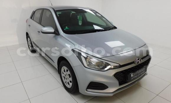 Acheter Occasion Voiture Hyundai i20 Blanc à Maseru, Maseru