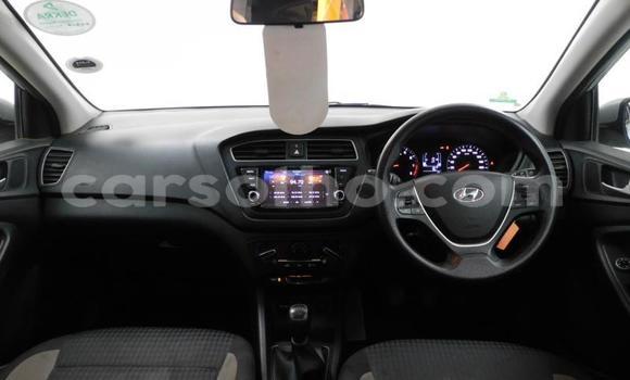 Acheter Occasion Voiture Hyundai i20 Blanc à Maseru, Maseru Acheter Occasion Voiture Hyundai i20 Blanc à Maseru, Maseru
