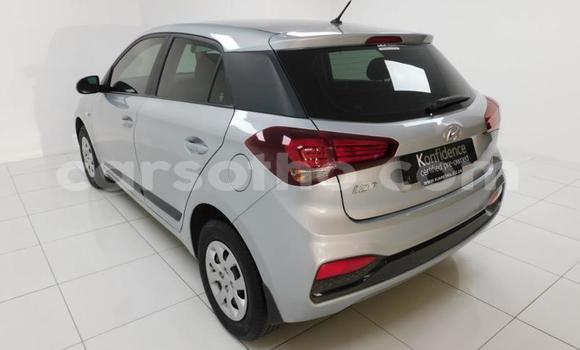 Acheter Occasion Voiture Hyundai i20 Blanc à Maseru, Maseru Acheter Occasion Voiture Hyundai i20 Blanc à Maseru, Maseru