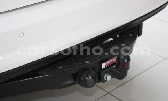 Acheter Occasion Voiture Toyota Fortuner Blanc à Maseru, Maseru Acheter Occasion Voiture Toyota Fortuner Blanc à Maseru, Maseru