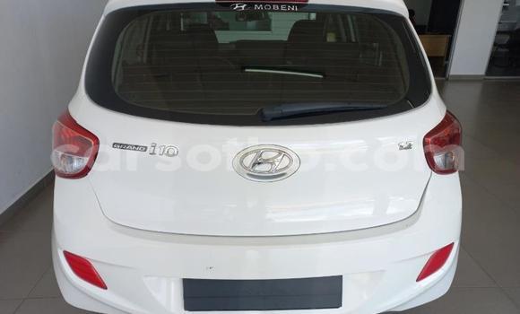 Sayi Na hannu Hyundai i10 White Mota in Maseru a Maseru Sayi Na hannu Hyundai i10 White Mota in Maseru a Maseru
