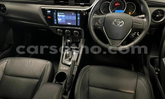 Sayi Na hannu Toyota Corolla Silver Mota in Maseru a Maseru Sayi Na hannu Toyota Corolla Silver Mota in Maseru a Maseru