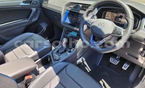 Sayi Na hannu Volkswagen Tiguan White Mota in Maseru a Maseru Sayi Na hannu Volkswagen Tiguan White Mota in Maseru a Maseru