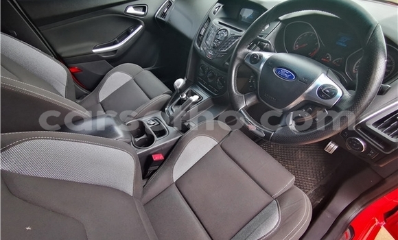 Acheter Occasion Voiture Ford Focus Rouge à Mokhotlong, Berea Acheter Occasion Voiture Ford Focus Rouge à Mokhotlong, Berea