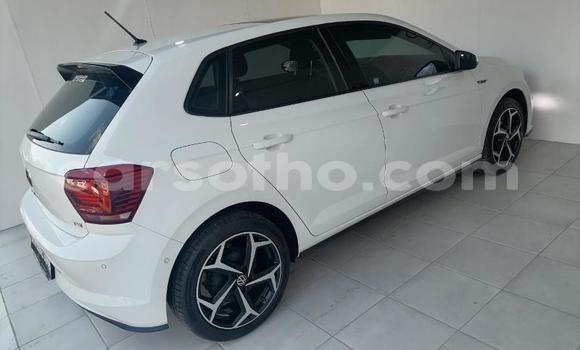 Buy Used Volkswagen Polo White Car in Maseru in Maseru Buy Used Volkswagen Polo White Car in Maseru in Maseru