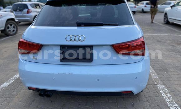 Sayi Na hannu Audi A1 White Mota in Maseru a Maseru Sayi Na hannu Audi A1 White Mota in Maseru a Maseru