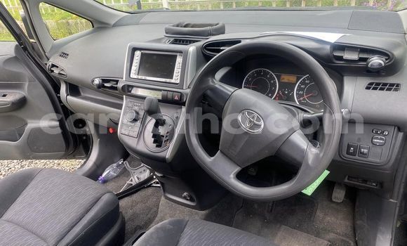 Acheter Occasion Voiture Toyota Wish Noir à Maseru, Maseru Acheter Occasion Voiture Toyota Wish Noir à Maseru, Maseru