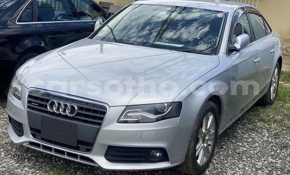 اشتري مستعمل Audi A4 Silver سيارة في Maseru في Maseru