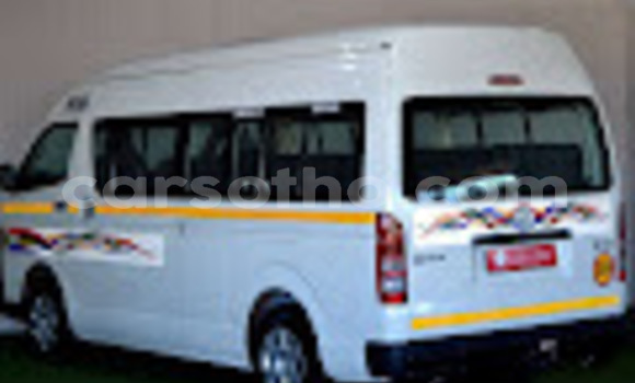 Sayi Na hannu Toyota Hiace White Mota in Maputsoa a Leribe Sayi Na hannu Toyota Hiace White Mota in Maputsoa a Leribe