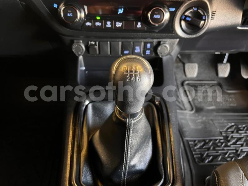 Big with watermark toyota hilux leribe maputsoe 25790