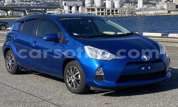 اشتري مستعمل Toyota Aqua Blue سيارة في Maseru في Maseru