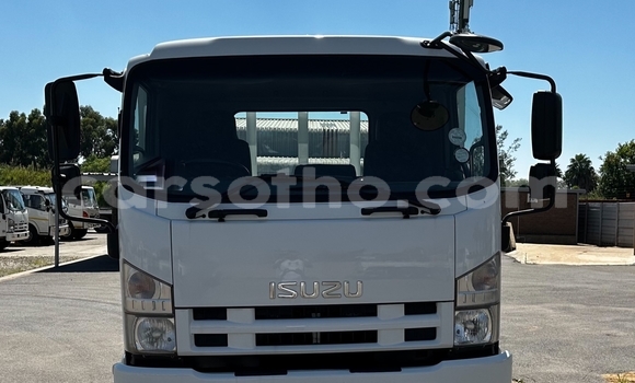 Buy Used Isuzu FTR 850 White Truck in Butha–Buthe in Thaba-Tseka Buy Used Isuzu FTR 850 White Truck in Butha–Buthe in Thaba-Tseka