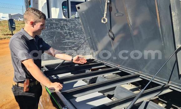 Acheter Occasion Utilitaire DAF CF Autre à Maseru, Maseru Acheter Occasion Utilitaire DAF CF Autre à Maseru, Maseru