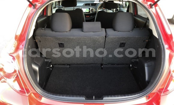اشتري مستعمل Toyota Vitz Red سيارة في Maseru في Maseru اشتري مستعمل Toyota Vitz Red سيارة في Maseru في Maseru