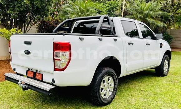 اشتري مستعمل Ford Ranger White سيارة في Maseru في Maseru اشتري مستعمل Ford Ranger White سيارة في Maseru في Maseru