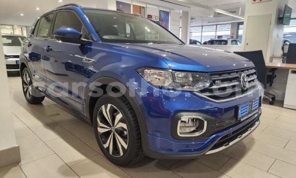اشتري مستعمل Volkswagen T-Roc Blue سيارة في Maseru في Maseru