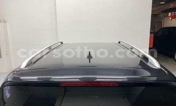 Sayi Na hannu Volkswagen Touran Black Mota in Butha–Buthe a Thaba-Tseka Sayi Na hannu Volkswagen Touran Black Mota in Butha–Buthe a Thaba-Tseka