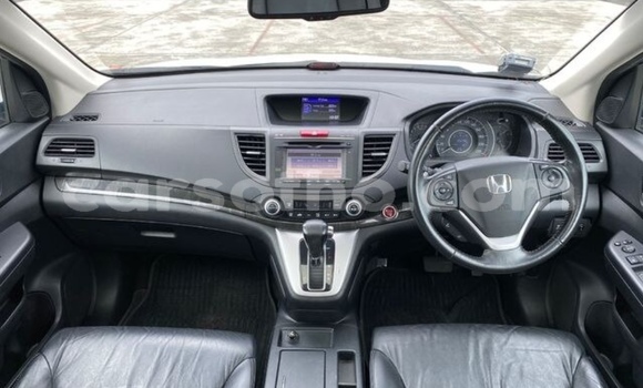 Sayi Na hannu Honda CR–V White Mota in Maputsoe a Leribe Sayi Na hannu Honda CR–V White Mota in Maputsoe a Leribe