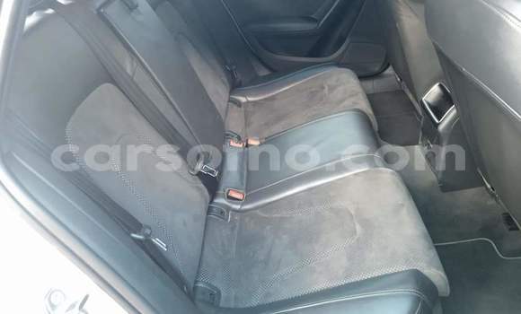 Acheter Occasion Voiture Audi A4 Gris à Maseru, Maseru Acheter Occasion Voiture Audi A4 Gris à Maseru, Maseru