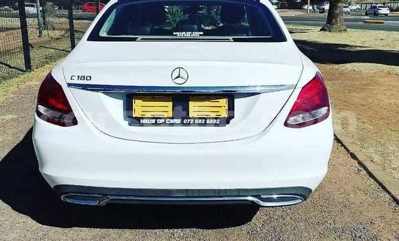 Sayi Na hannu Mercedes-Benz C–Class White Mota in Qacha's Nek a Quthing Sayi Na hannu Mercedes-Benz C–Class White Mota in Qacha's Nek a Quthing