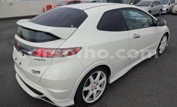 Sayi Na hannu Honda Civic Type R White Mota in Maputsoe a Leribe Sayi Na hannu Honda Civic Type R White Mota in Maputsoe a Leribe