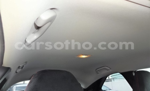 Sayi Na hannu Honda Civic Type R White Mota in Maputsoe a Leribe Sayi Na hannu Honda Civic Type R White Mota in Maputsoe a Leribe