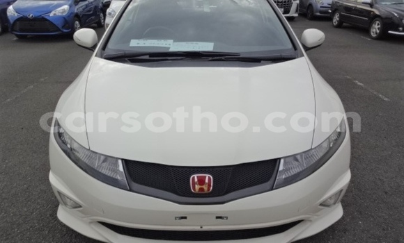 Sayi Na hannu Honda Civic Type R White Mota in Maputsoe a Leribe Sayi Na hannu Honda Civic Type R White Mota in Maputsoe a Leribe