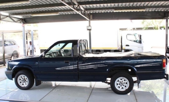 Sayi Na hannu Mazda B–series Blue Mota in Butha–Buthe a Thaba-Tseka Sayi Na hannu Mazda B–series Blue Mota in Butha–Buthe a Thaba-Tseka