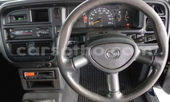 Sayi Na hannu Mazda B–series Blue Mota in Butha–Buthe a Thaba-Tseka Sayi Na hannu Mazda B–series Blue Mota in Butha–Buthe a Thaba-Tseka