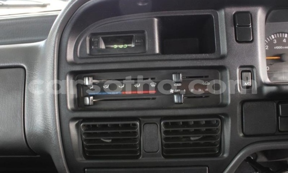 Sayi Na hannu Mazda B–series Blue Mota in Butha–Buthe a Thaba-Tseka Sayi Na hannu Mazda B–series Blue Mota in Butha–Buthe a Thaba-Tseka