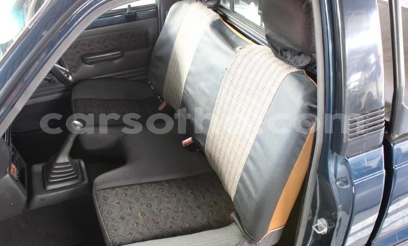 Sayi Na hannu Mazda B–series Blue Mota in Butha–Buthe a Thaba-Tseka Sayi Na hannu Mazda B–series Blue Mota in Butha–Buthe a Thaba-Tseka