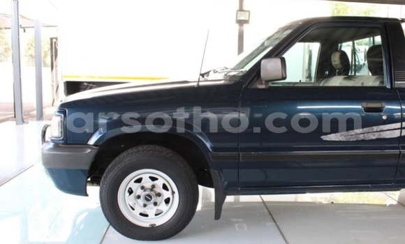 Sayi Na hannu Mazda B–series Blue Mota in Butha–Buthe a Thaba-Tseka Sayi Na hannu Mazda B–series Blue Mota in Butha–Buthe a Thaba-Tseka