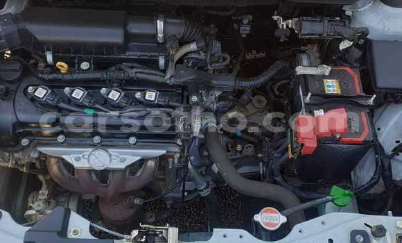 Sayi Na hannu Suzuki Swift White Mota in Mohale's Hoek a Mohale's Hoek Sayi Na hannu Suzuki Swift White Mota in Mohale's Hoek a Mohale's Hoek