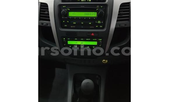 Acheter Occasion Voiture Toyota Hilux Blanc à Maputsoa, Leribe Acheter Occasion Voiture Toyota Hilux Blanc à Maputsoa, Leribe