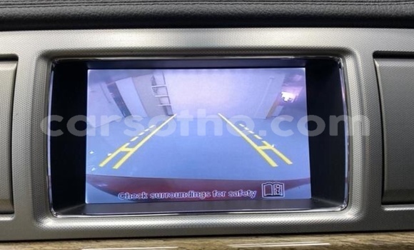 Sayi Na hannu Jaguar XF Beige Mota in Maputsoe a Leribe Sayi Na hannu Jaguar XF Beige Mota in Maputsoe a Leribe