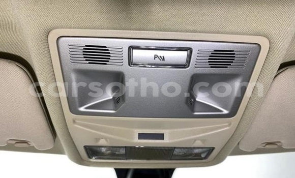 Sayi Na hannu Jaguar XF Beige Mota in Maputsoe a Leribe Sayi Na hannu Jaguar XF Beige Mota in Maputsoe a Leribe