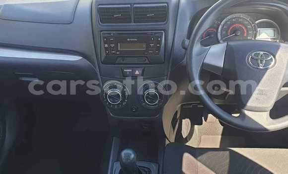 Sayi Na hannu Toyota Avanza Silver Mota in Maseru a Maseru Sayi Na hannu Toyota Avanza Silver Mota in Maseru a Maseru