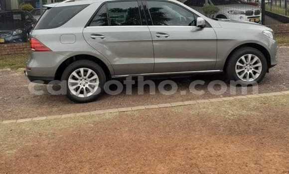 Sayi Na hannu Mercedes-Benz GLE Silver Mota in Maseru a Maseru Sayi Na hannu Mercedes-Benz GLE Silver Mota in Maseru a Maseru