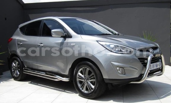 Acheter Occasion Voiture Hyundai ix35 Blanc à Hlotse, Leribe Acheter Occasion Voiture Hyundai ix35 Blanc à Hlotse, Leribe