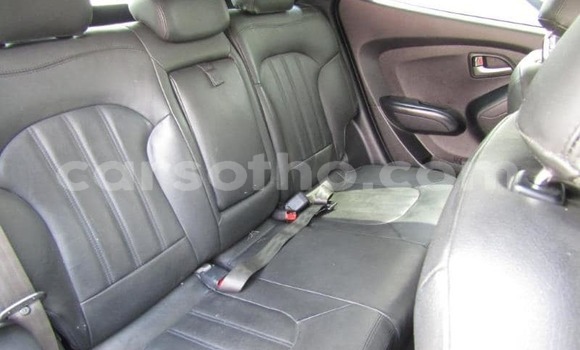 Acheter Occasion Voiture Hyundai ix35 Blanc à Hlotse, Leribe Acheter Occasion Voiture Hyundai ix35 Blanc à Hlotse, Leribe