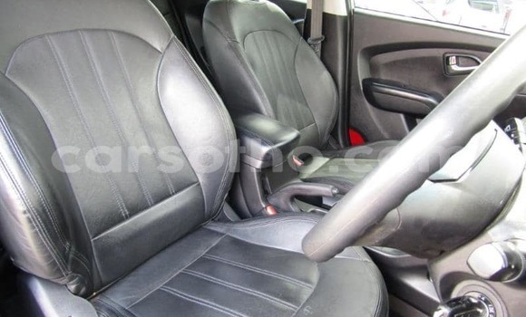 Acheter Occasion Voiture Hyundai ix35 Blanc à Hlotse, Leribe Acheter Occasion Voiture Hyundai ix35 Blanc à Hlotse, Leribe
