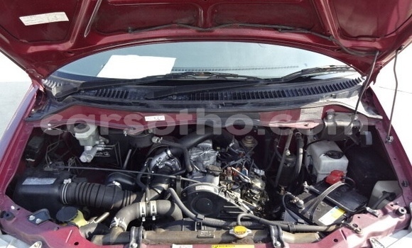 Sayi Na hannu Toyota Noah Red Mota in Maseru a Maseru Sayi Na hannu Toyota Noah Red Mota in Maseru a Maseru