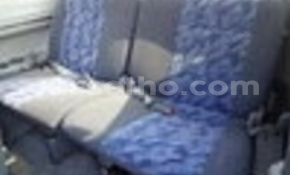 Sayi Na hannu Toyota Noah Red Mota in Maseru a Maseru Sayi Na hannu Toyota Noah Red Mota in Maseru a Maseru