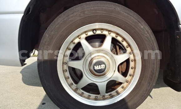 Sayi Na hannu Toyota Noah Red Mota in Maseru a Maseru Sayi Na hannu Toyota Noah Red Mota in Maseru a Maseru