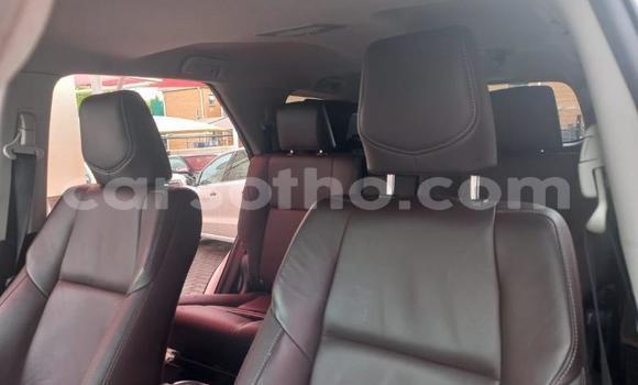 Acheter Occasion Voiture Toyota Fortuner Blanc à Maseru, Maseru Acheter Occasion Voiture Toyota Fortuner Blanc à Maseru, Maseru