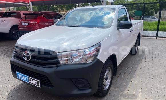 اشتري مستعمل Toyota Hilux White سيارة في Maseru في Maseru اشتري مستعمل Toyota Hilux White سيارة في Maseru في Maseru